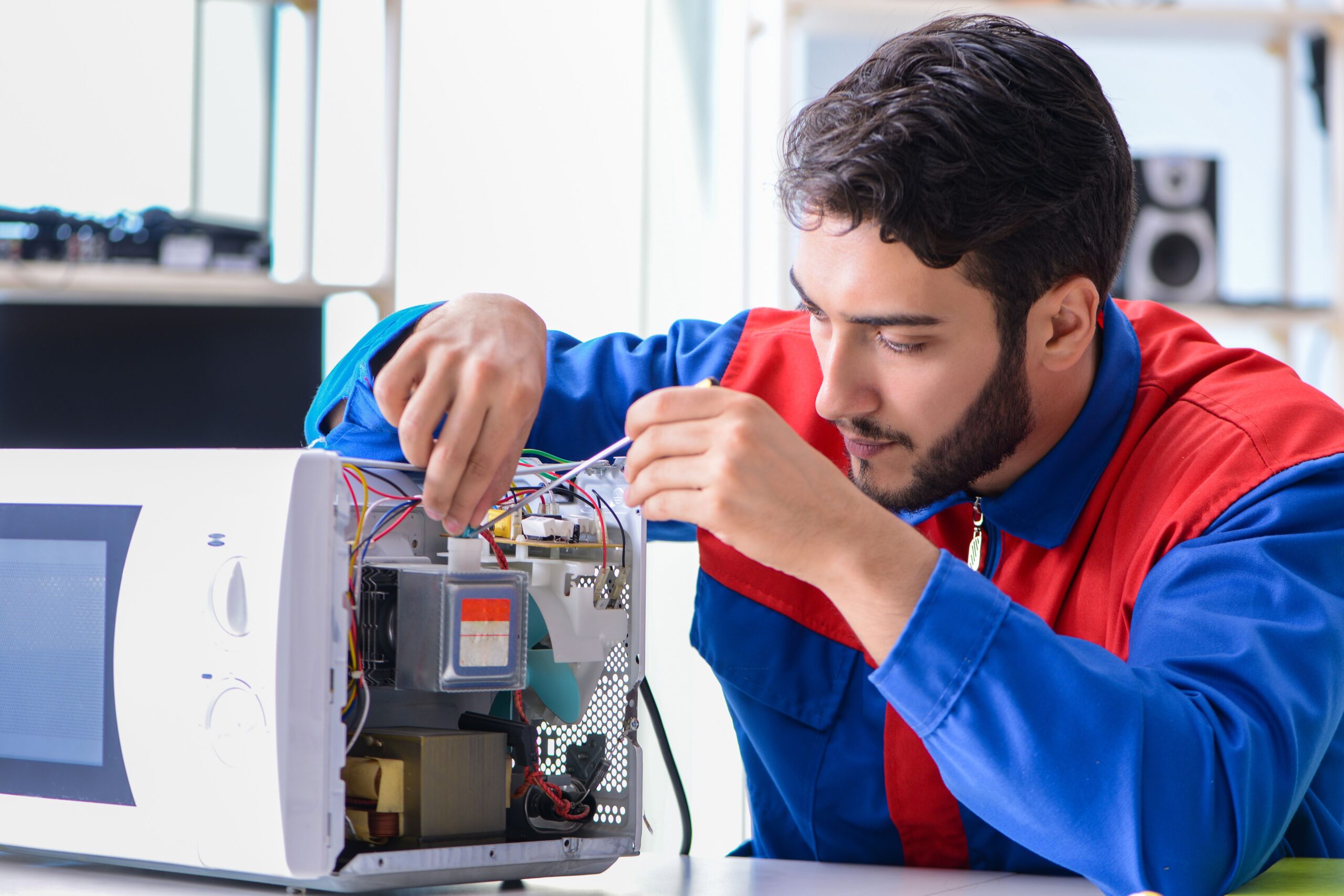 Pranjal-Microwave-Repair